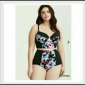 Torrid 2 piece bathing suit